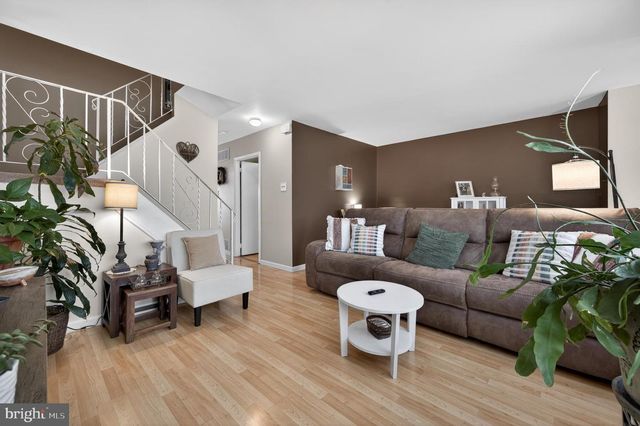 112 WASHINGTON CT, Quakertown, PA 18951