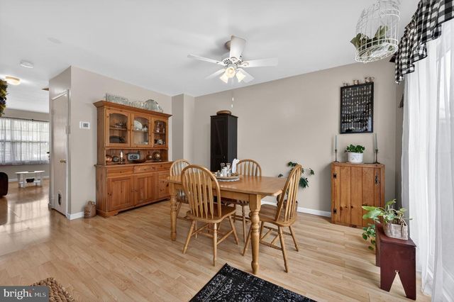 112 WASHINGTON CT, Quakertown, PA 18951