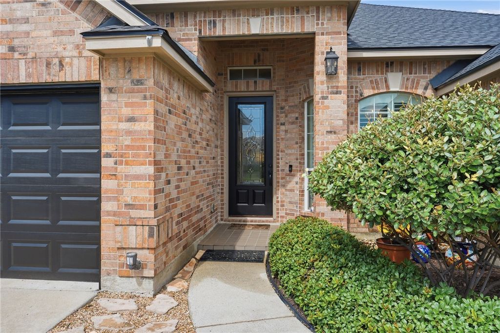 328 Nicklaus Dr, Portland, TX 78374 — photo 3