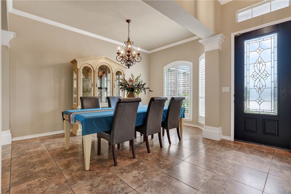 328 Nicklaus Dr, Portland, TX 78374 — photo 5