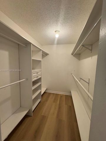 7591 NW 1st St 403, Margate, FL 33063