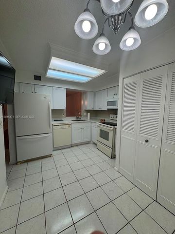 7591 NW 1st St 403, Margate, FL 33063