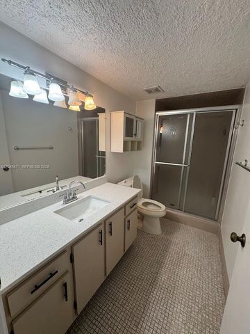 7591 NW 1st St 403, Margate, FL 33063