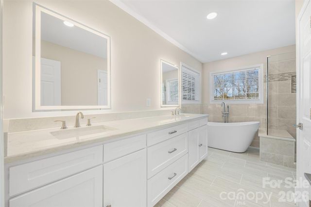 2912 Tallard Lane, Charlotte, NC 28270