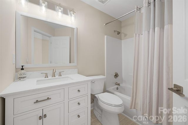 2912 Tallard Lane, Charlotte, NC 28270