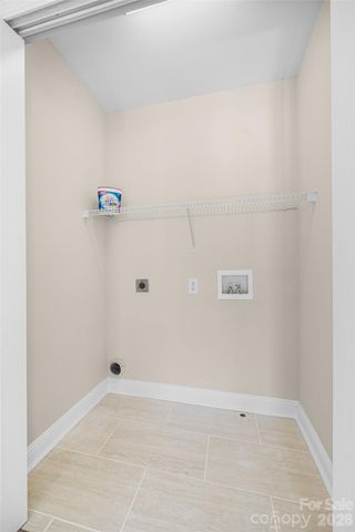 2912 Tallard Lane, Charlotte, NC 28270