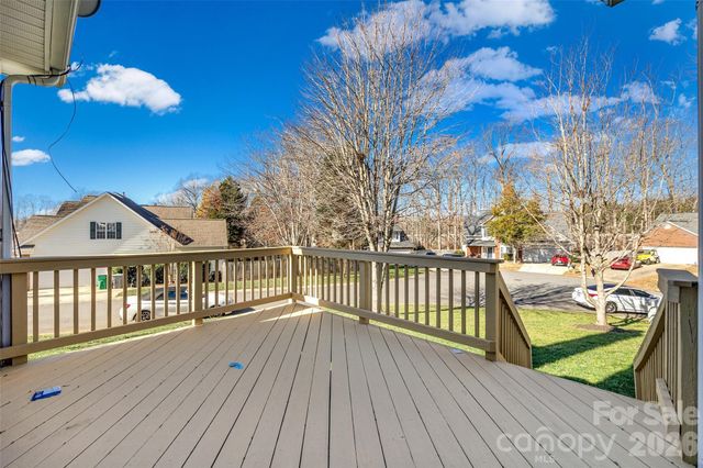 2912 Tallard Lane, Charlotte, NC 28270