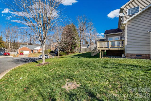 2912 Tallard Lane, Charlotte, NC 28270