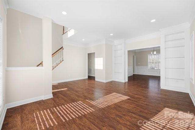 2912 Tallard Lane, Charlotte, NC 28270