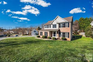 2912 Tallard Lane, Charlotte, NC 28270