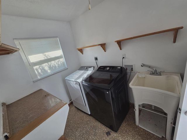 5959 Peterson Road, Fort Pierce, FL 34947