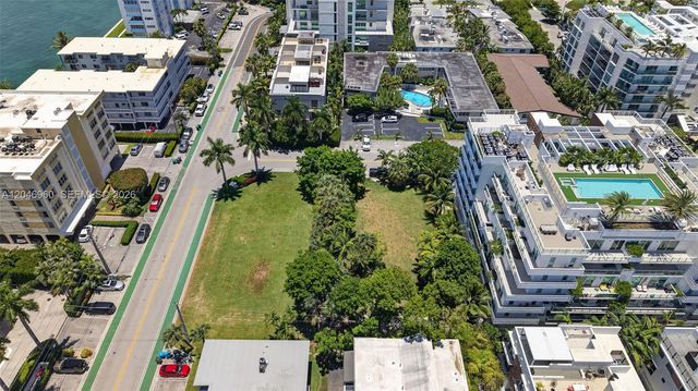 10177 W Bay Harbor Dr, Bay Harbor Islands, FL 33154