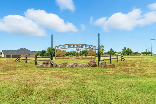 4449 Raymond Lane, Guthrie, OK 73044