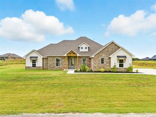 4449 Raymond Lane, Guthrie, OK 73044