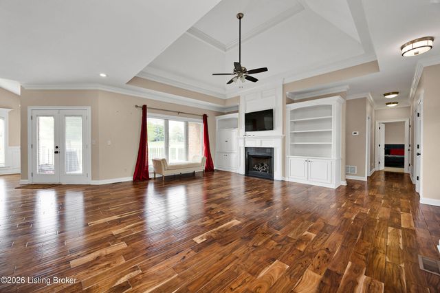 109 Remington Dr, Bardstown, KY 40004
