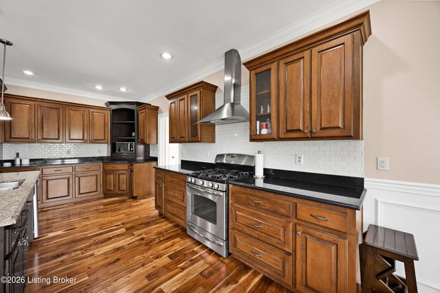 109 Remington Dr, Bardstown, KY 40004