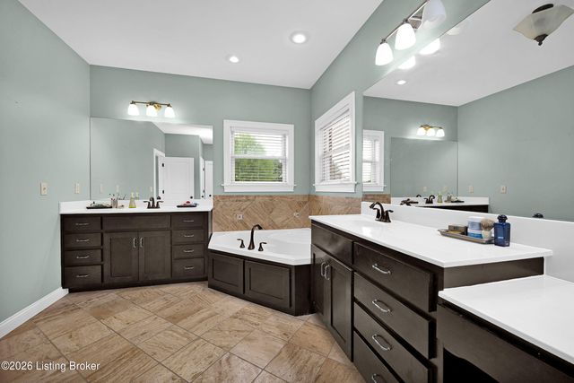109 Remington Dr, Bardstown, KY 40004