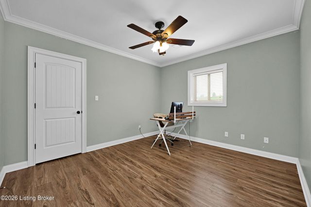 109 Remington Dr, Bardstown, KY 40004