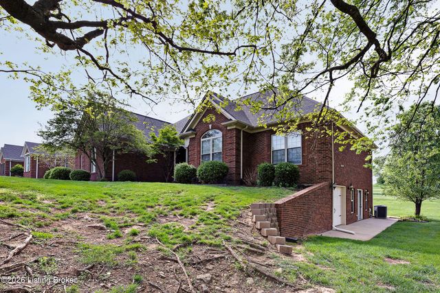 109 Remington Dr, Bardstown, KY 40004