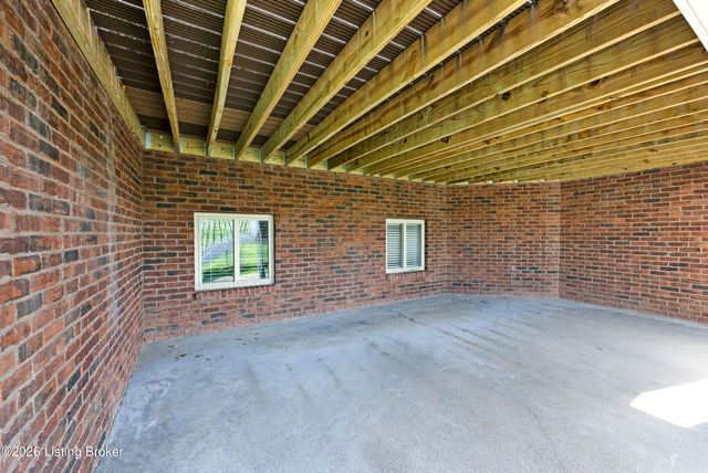 109 Remington Dr, Bardstown, KY 40004