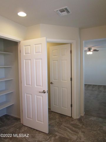 10988 E Passion Flower Lane, Tucson, AZ 85747