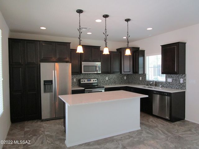 10988 E Passion Flower Lane, Tucson, AZ 85747