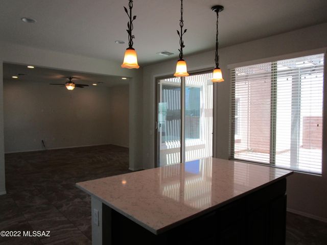 10988 E Passion Flower Lane, Tucson, AZ 85747
