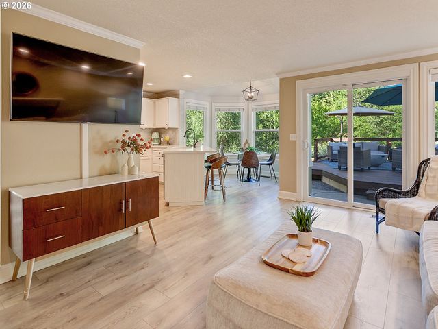 1312 ANN Ct, West Linn, OR 97068
