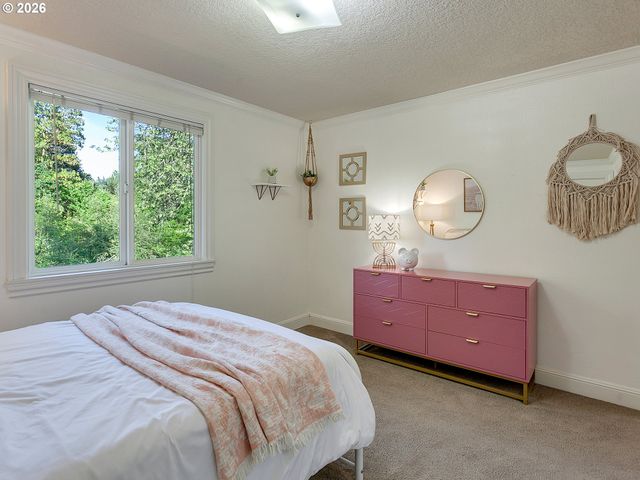 1312 ANN Ct, West Linn, OR 97068