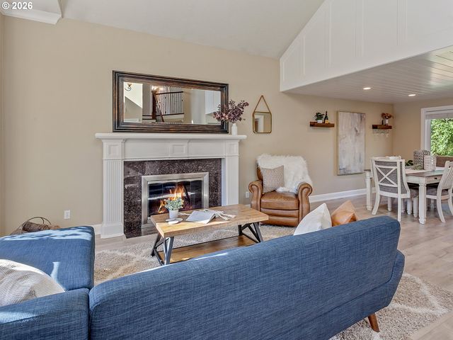 1312 ANN Ct, West Linn, OR 97068