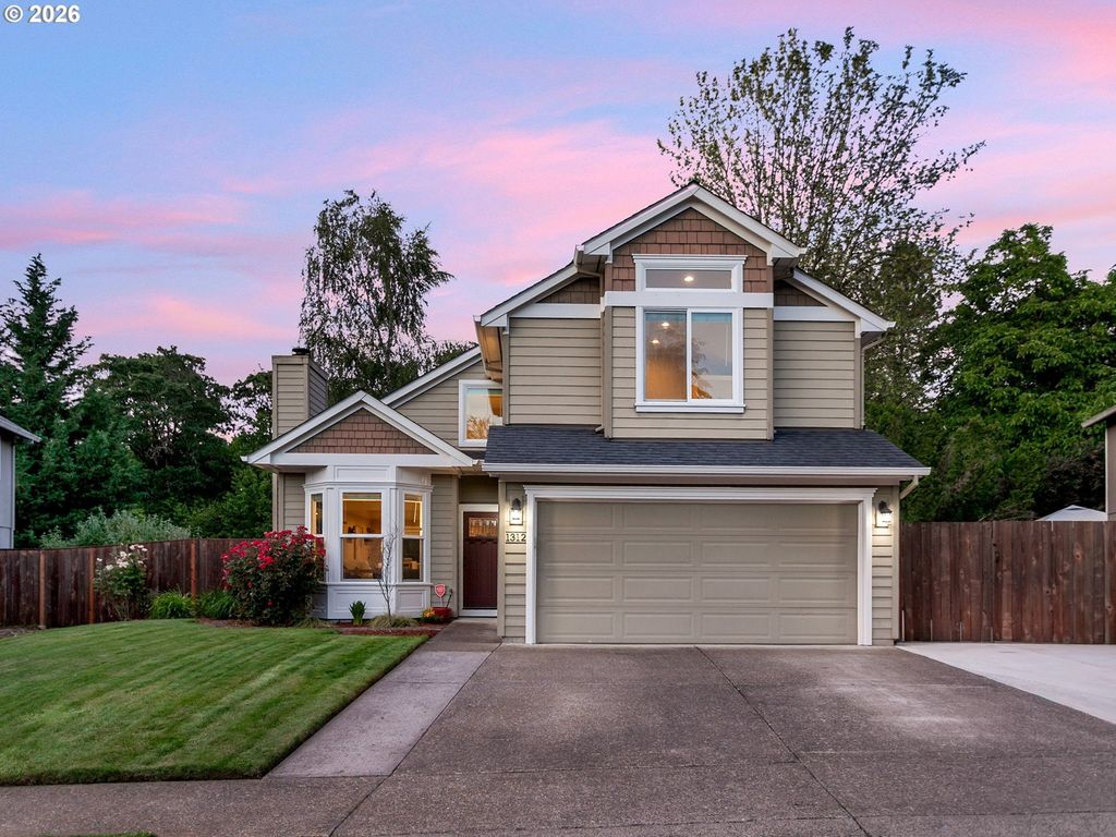 1312 ANN Ct, West Linn, OR 97068