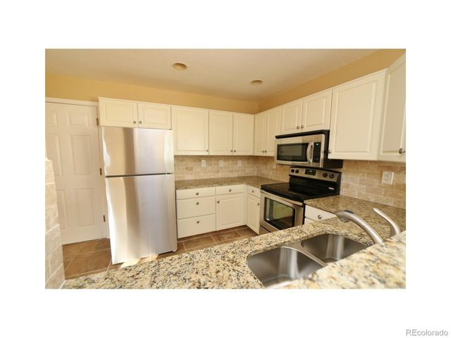 8754 Allison Drive B, Arvada, CO 80005