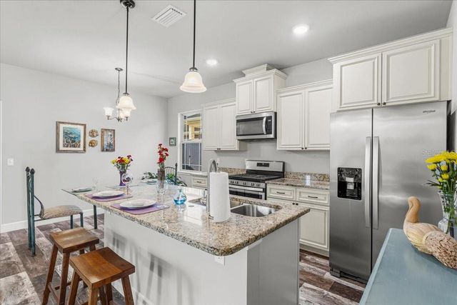 1810 SW 246TH DRIVE, Newberry, FL 32669