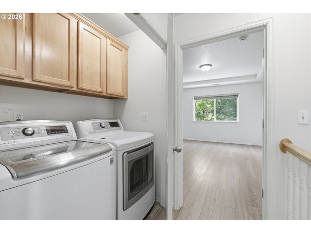 4813 Se SANDALWOOD St, Hillsboro, OR 97123