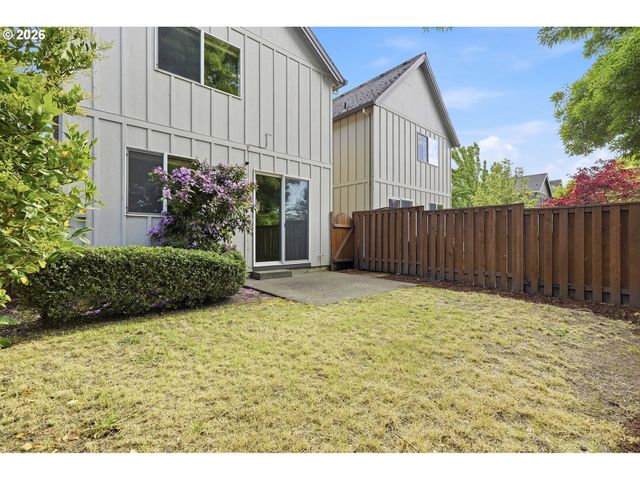 4813 Se SANDALWOOD St, Hillsboro, OR 97123