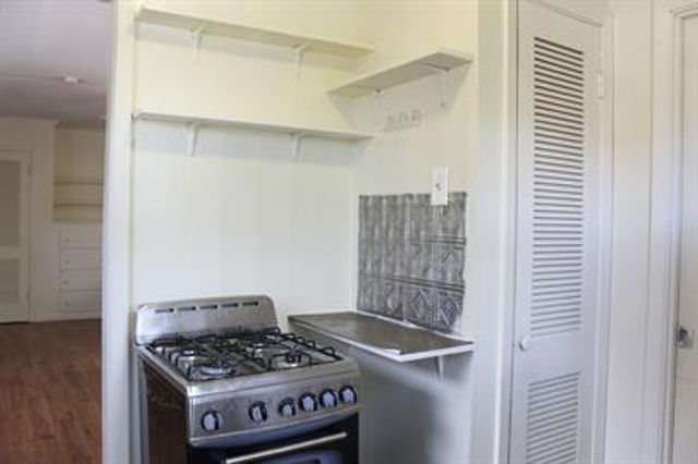 404 College Main A, College Station, TX 77840