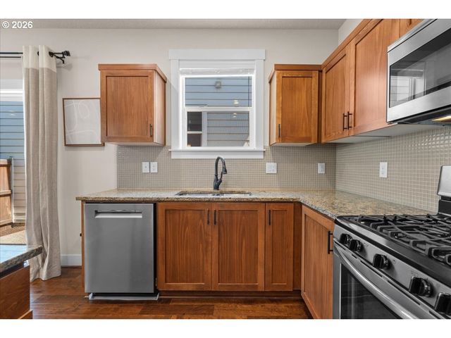 17344 Sw JEAN LOUISE Rd, Sherwood, OR 97140