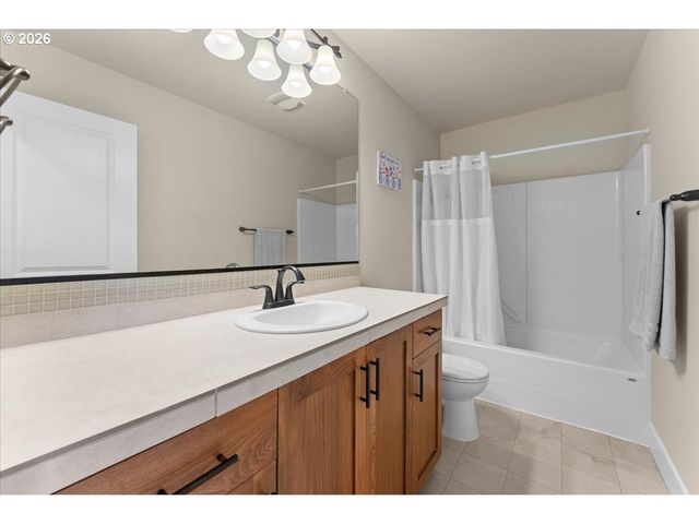 17344 Sw JEAN LOUISE Rd, Sherwood, OR 97140