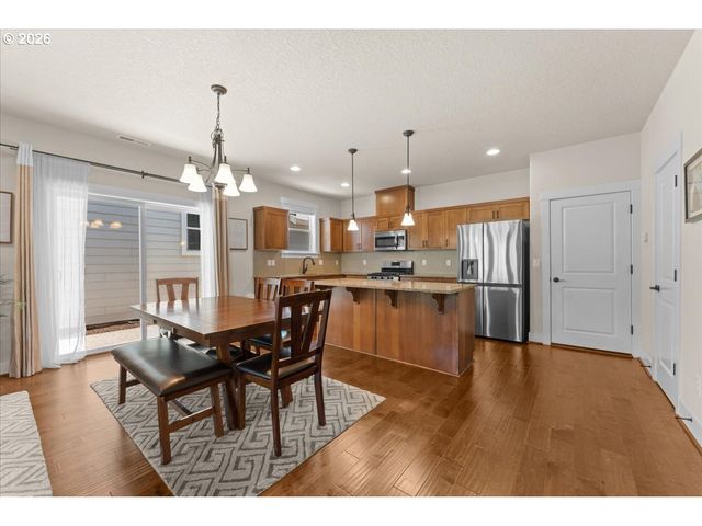 17344 Sw JEAN LOUISE Rd, Sherwood, OR 97140