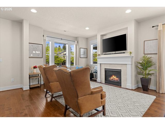 17344 Sw JEAN LOUISE Rd, Sherwood, OR 97140