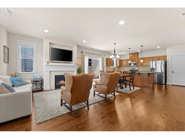 17344 Sw JEAN LOUISE Rd, Sherwood, OR 97140