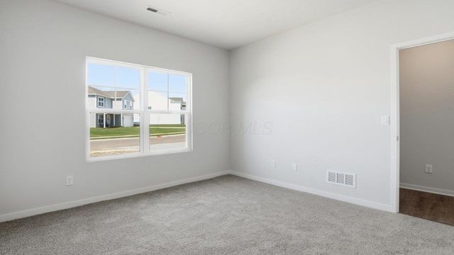962 Sherwood Loop, Bellefontaine, OH 43311