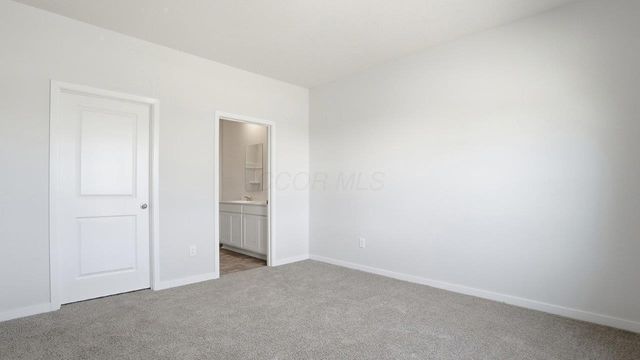 962 Sherwood Loop, Bellefontaine, OH 43311
