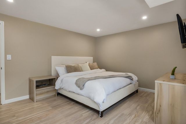 4 Brookside Dr Apt 10, Exeter, NH 03833