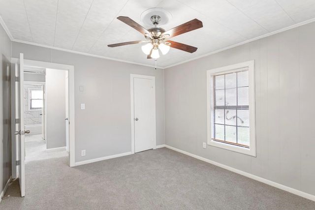 1202 13th Street N, Texas City, TX 77590