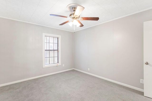 1202 13th Street N, Texas City, TX 77590