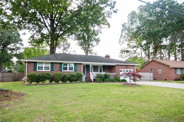 400 Briarfield DR, Chesapeake, VA 23322