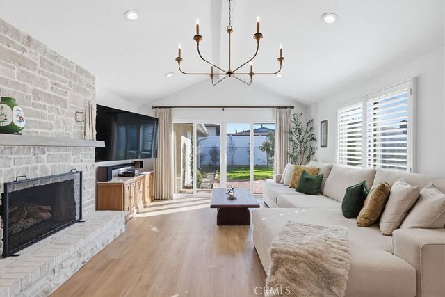 3326 Hackett, Long Beach, CA 90808