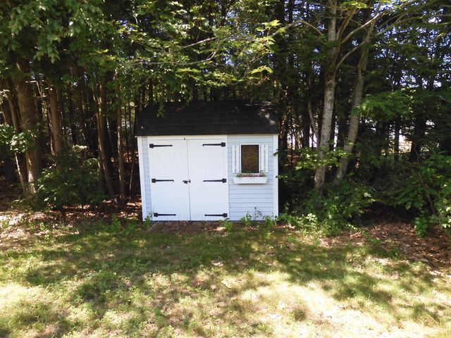 133 Heather Lane, Hampstead, NH 03841