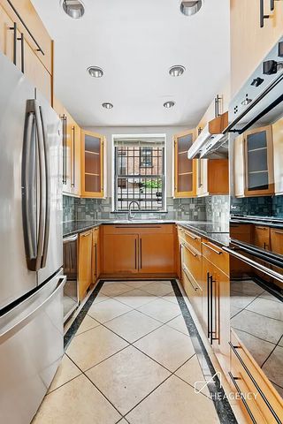259 W 90TH Street, New York City, NY 10024